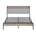 Letto matrimoniale grigio con stazione di ricarica
