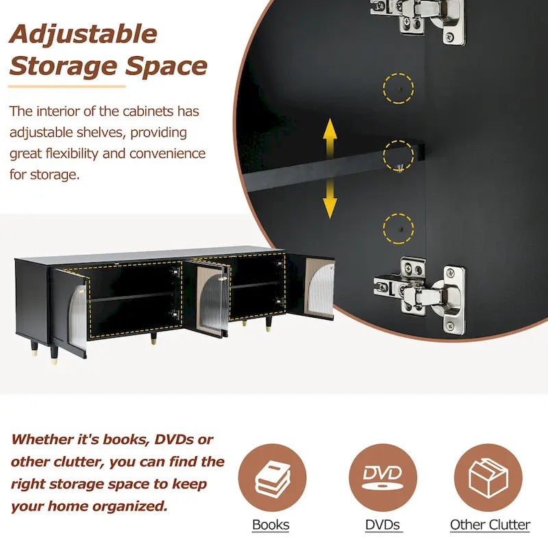 Elegante consolle multimediale con maniglie dorate e ante in vetro a coste ad arco